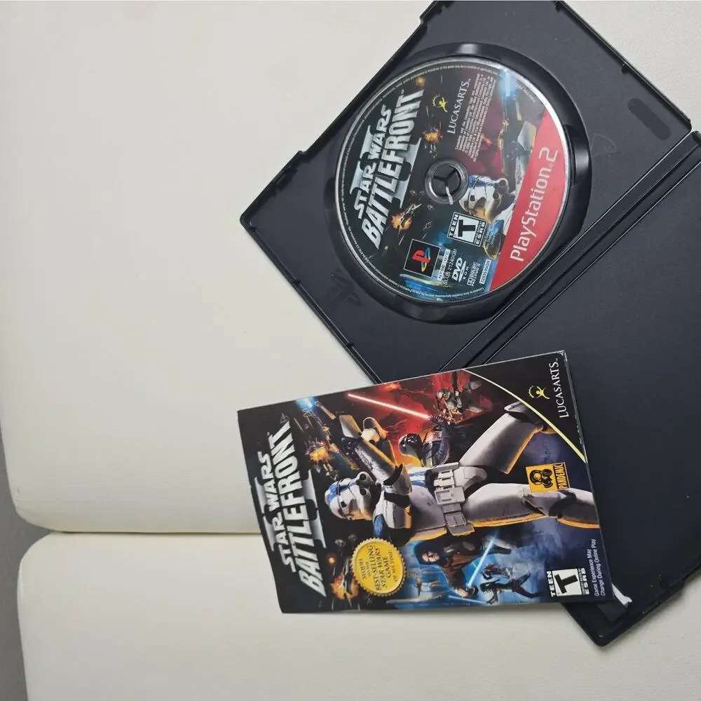 PlayStation 2 Star Wars Battlefront Greatest Hits CD Rom DISC with booklet